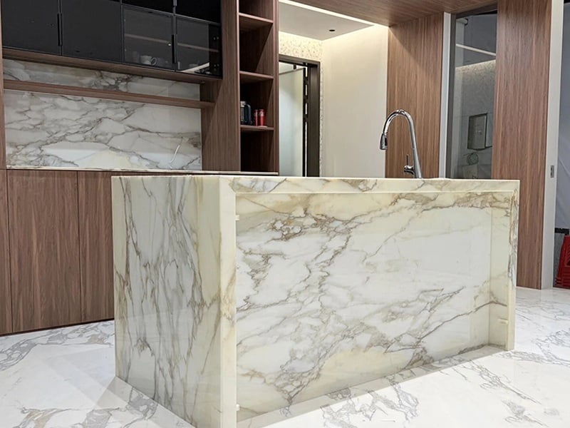 Calacatta Gold Countertop Supplier