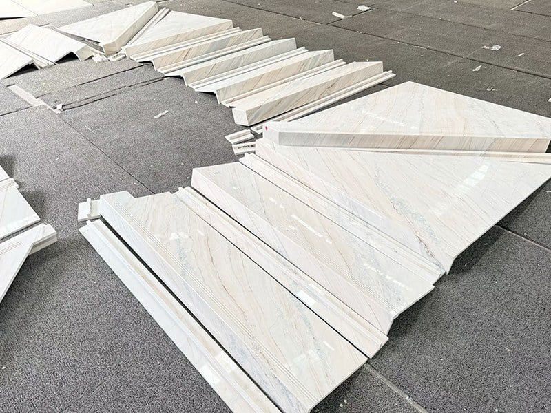 Palissandro White Marble Stair Treads